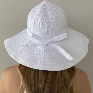 White Gross Grain Ribbon Hat, 19” WIDE, wire edged brim for styling.